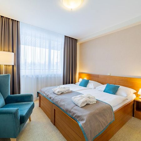 Kontakt Wellness Hotel Tatranská Lomnica Esterno foto