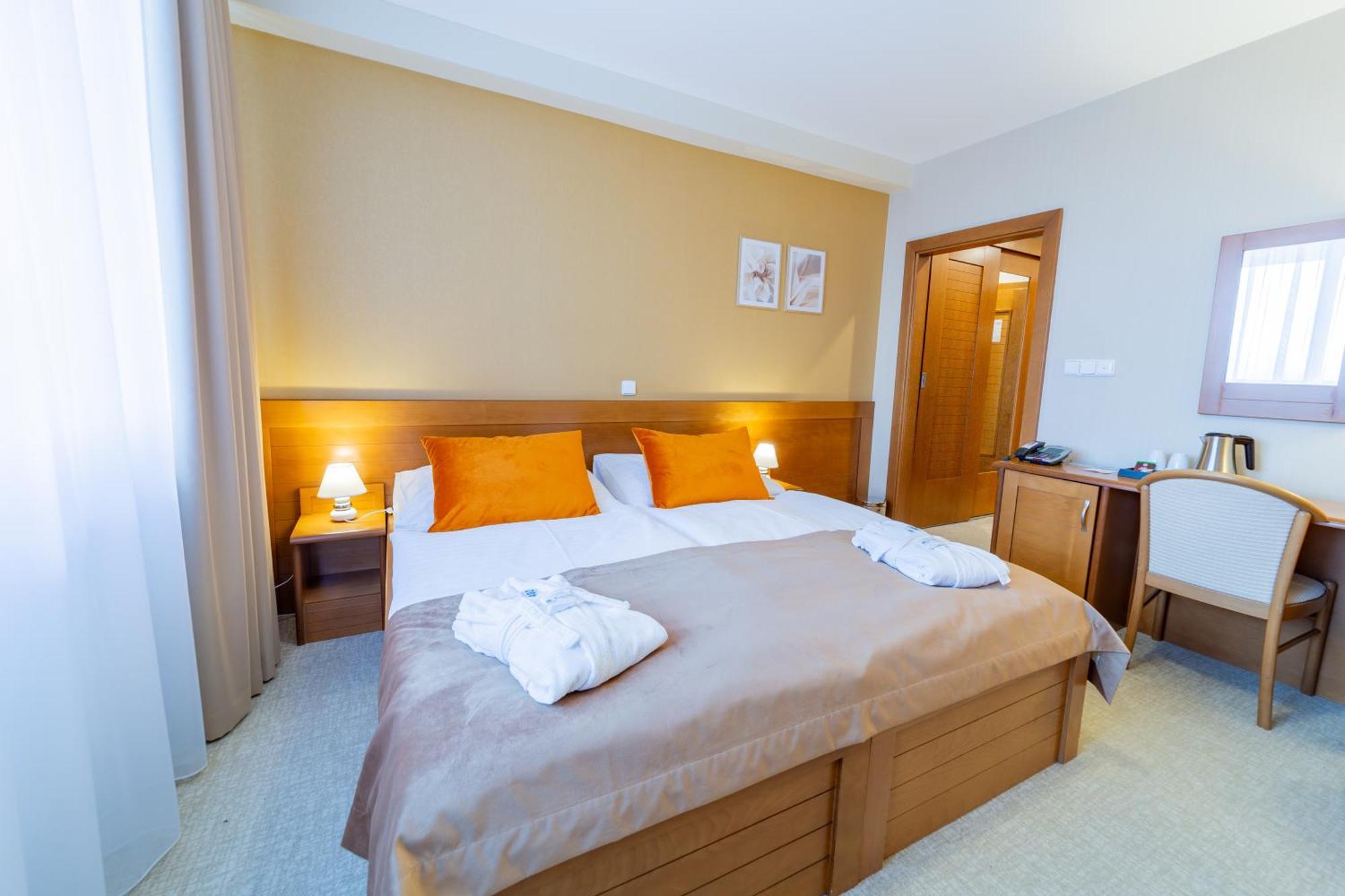 Kontakt Wellness Hotel Tatranská Lomnica Esterno foto