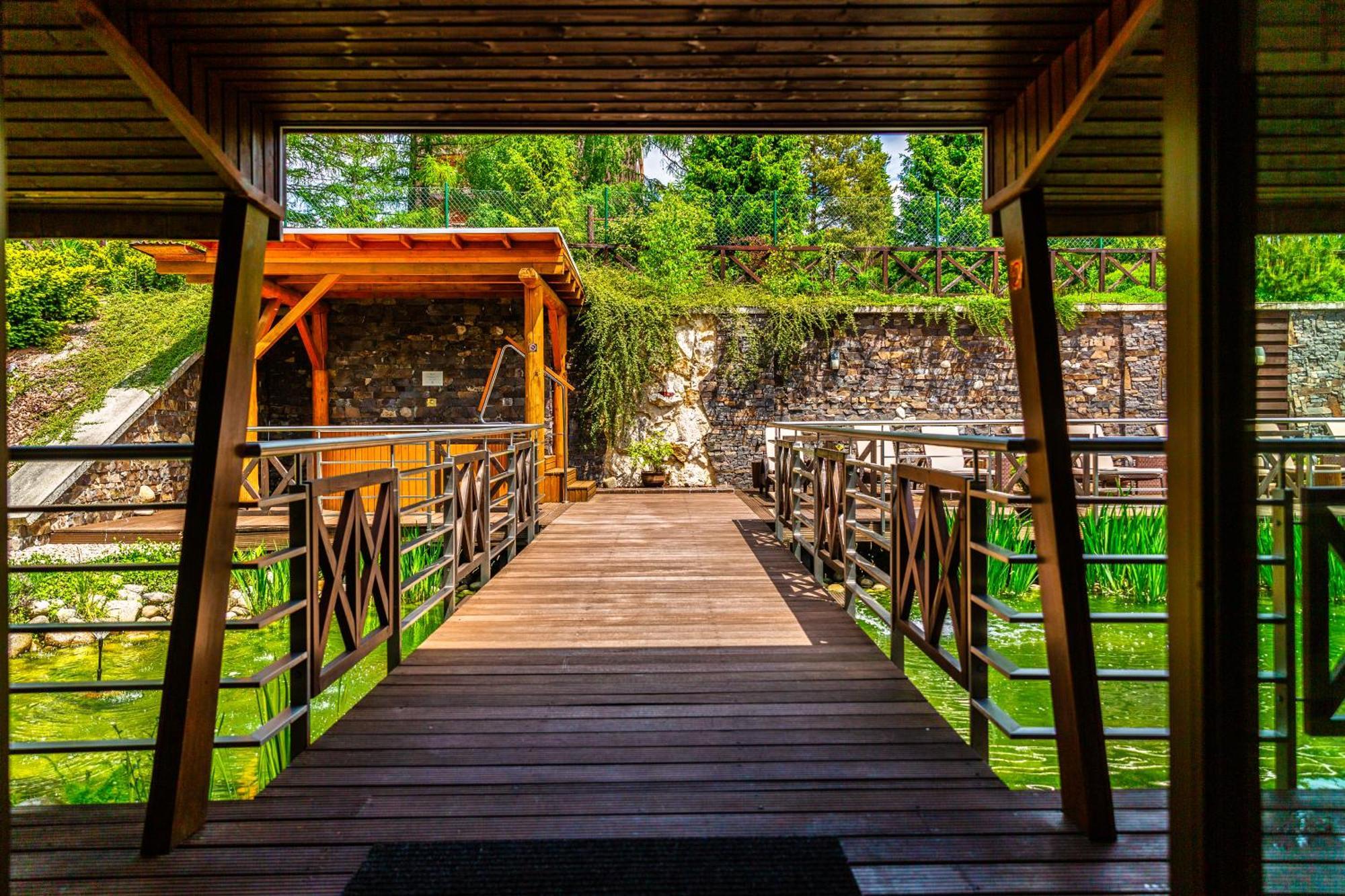 Kontakt Wellness Hotel Tatranská Lomnica Esterno foto