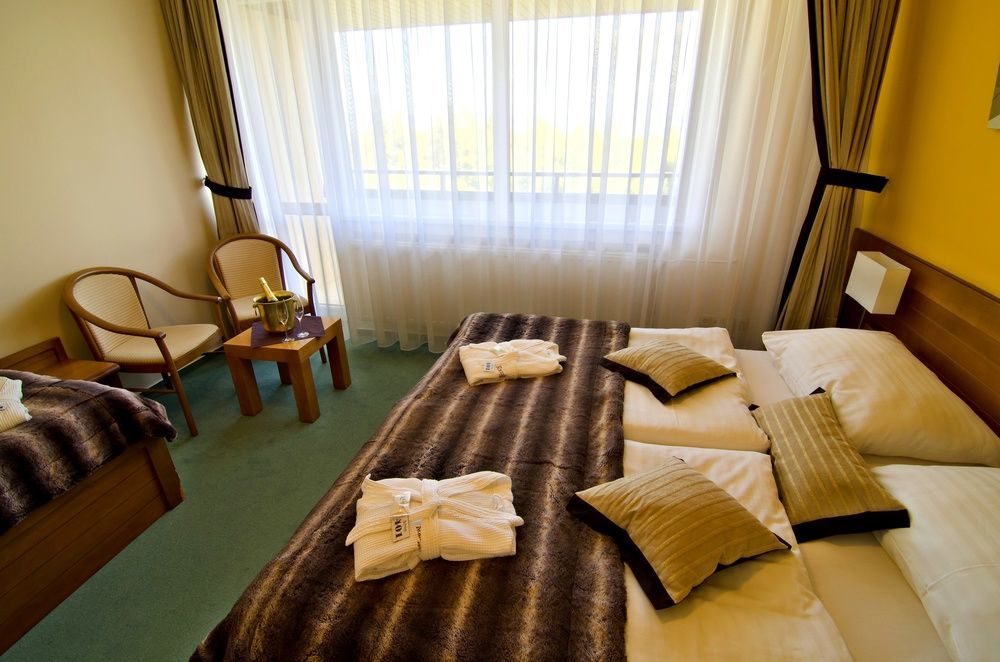 Kontakt Wellness Hotel Tatranská Lomnica Esterno foto